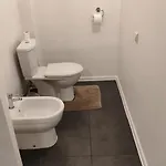 Stylish 2br In Old Town Gem 아파트