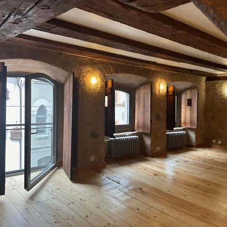 Apartment Stylish 2br In Old Town Gem