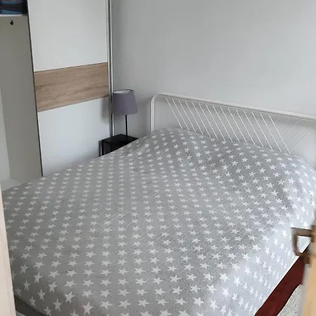 Stylish 2br In Old Town Gem