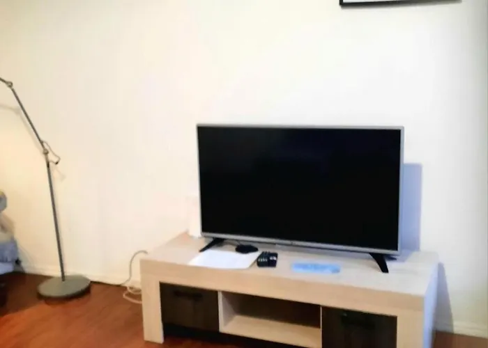 Stylish 2br In Old Town Gem *