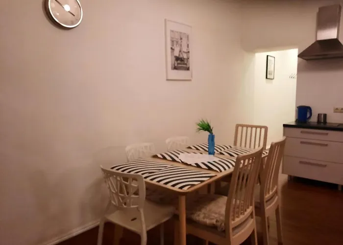 Stylish 2br In Old Town Gem * 리가